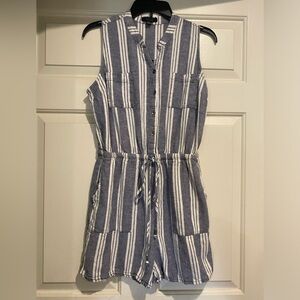 Kelly Renee romper linen blend size medium
